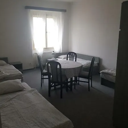 Travellers House